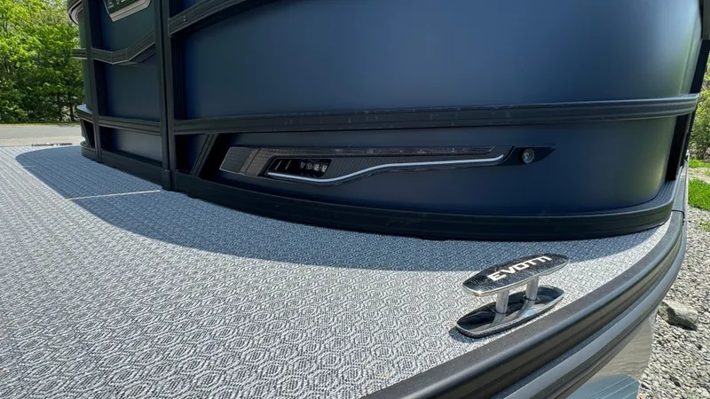 Slide: The Image of Evotti 700 Series 23 Quad Lounge 2026 - 28