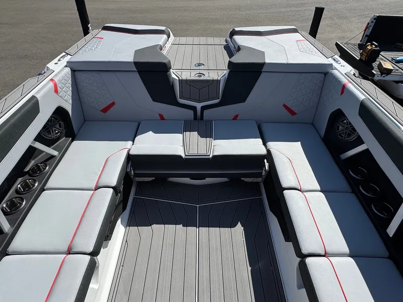 Slide: The Image of Nautique Super Air Nautique GS22 2027 - 18