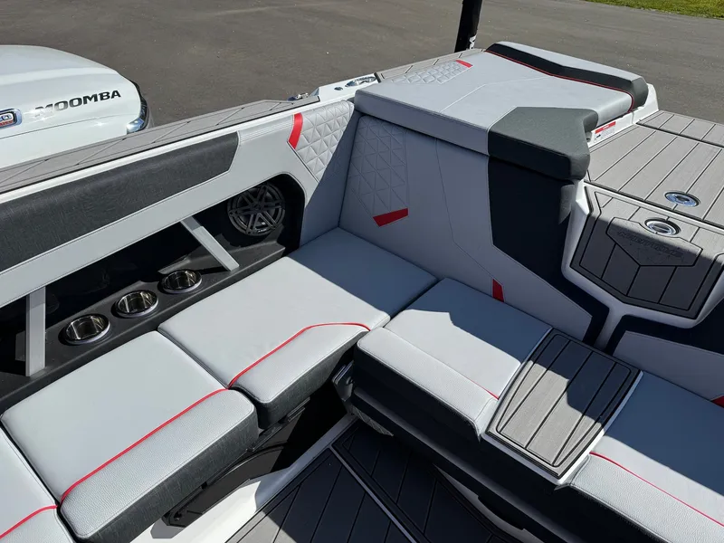 Slide: The Image of Nautique Super Air Nautique GS22 2027 - 23