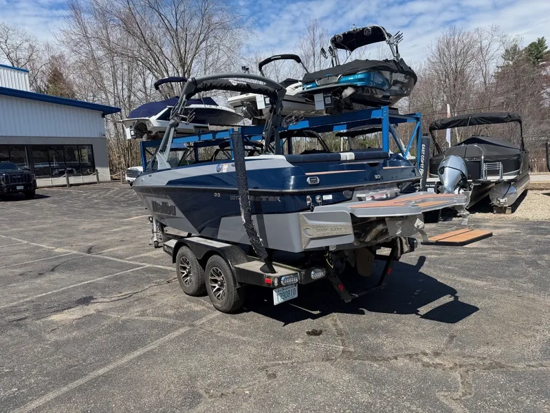 Slide: The Image of Malibu Wakesetter 20 VTX 2022 - 11