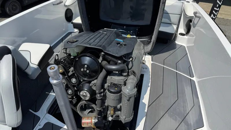 Slide: The Image of Malibu TXi 2024 - 18