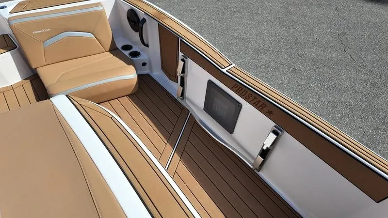 Slide: The Image of MasterCraft ProStar 2023 - 13
