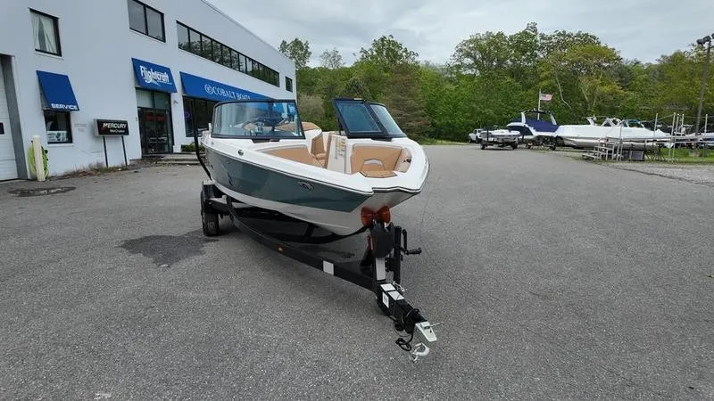 Slide: The Image of MasterCraft ProStar 2023 - 8