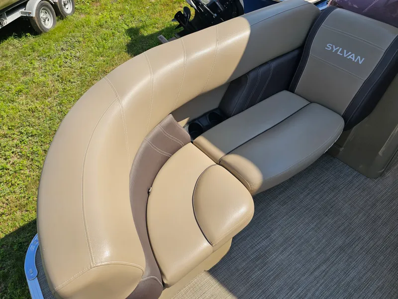 Slide: The Image of Sylvan 8522 Mirage Cruise 2022 - 5