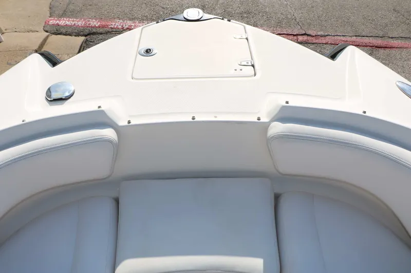 Slide: The Image of Chaparral Sunesta 244 Xtreme 2011 - 36