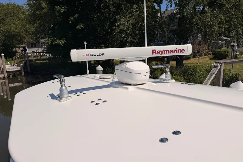 Slide: The Image of 2016 Regulator 34 boat with Raymarine HD Color radar system on deck. - 31