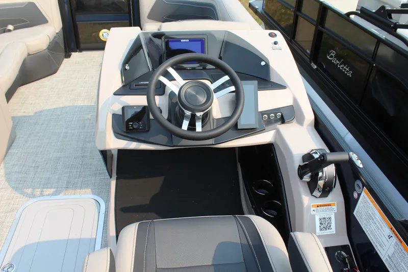Slide: The Image of Barletta Cabrio 22M 2027 - 12