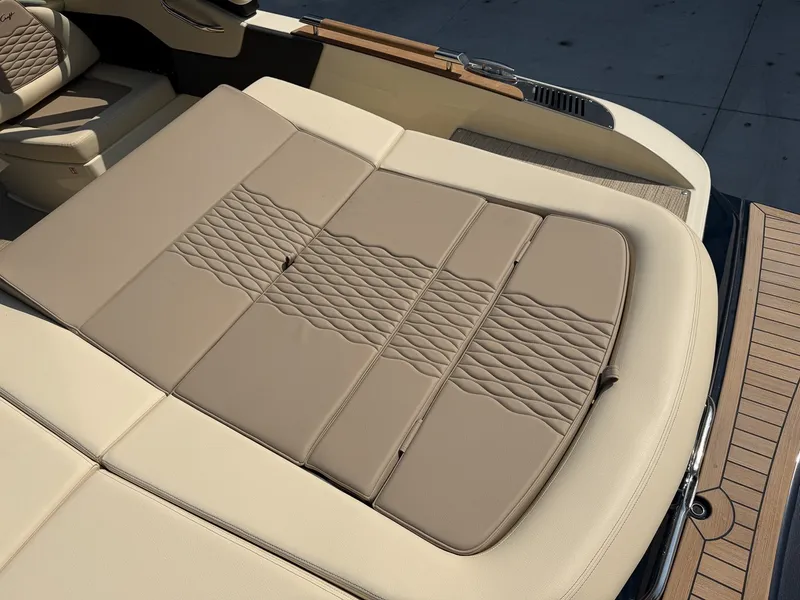 Slide: The Image of Chris-Craft Sportster 25 2027 - 9