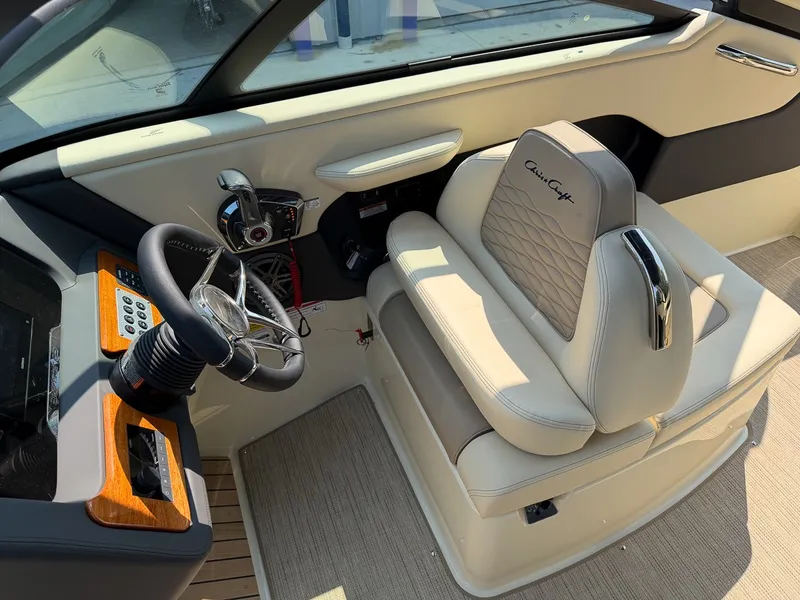 Slide: The Image of Chris-Craft Sportster 25 2027 - 20