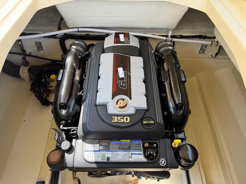 Slide: The Image of Chris-Craft Sportster 25 2027 - 29