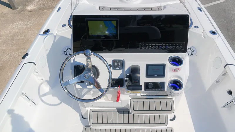 Slide: The Image of Tidewater 2110 Bay Max 2027 - 8