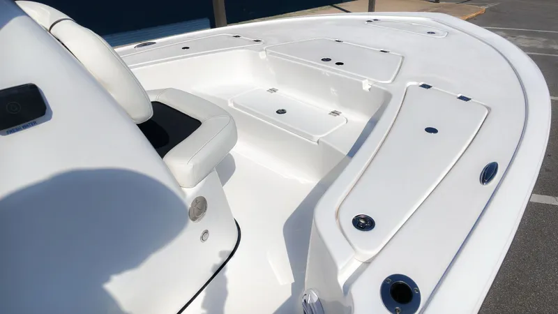 Slide: The Image of Tidewater 2110 Bay Max 2027 - 9