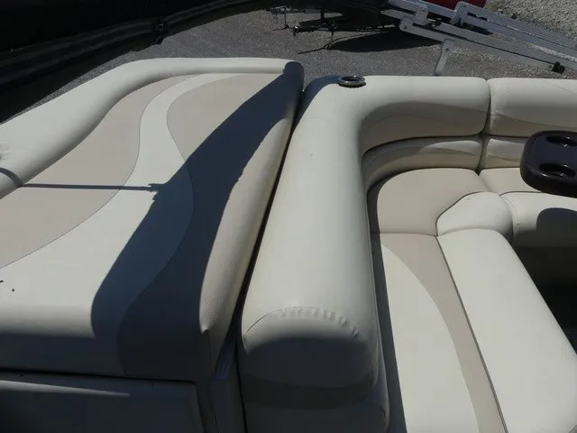 Slide: The Image of Bennington 2274 GL 2014 - 15