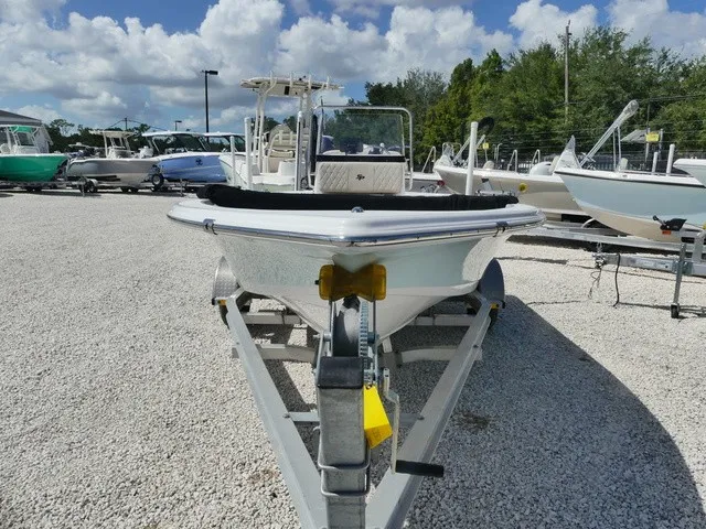 Slide: The Image of Sea Pro 172 Bay 2023 - 2