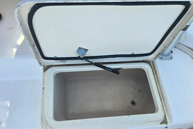 Slide: The Image of Open storage compartment on 2008 Grady White 282 Sailfish boat. - 20