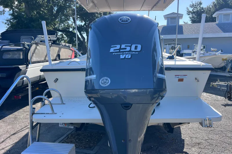 Slide: The Image of 2012 Parker 2320 SL Sport Cabin with Yamaha 250 V6 outboard motor. - 5