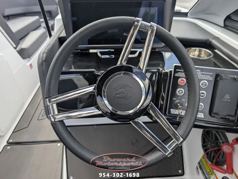 Slide: The Image of Scarab 235 LX Wake 2026 - 23