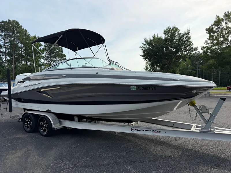 Slide: The Image of Crownline Boats Eclipse E255 XS 2022 - 4