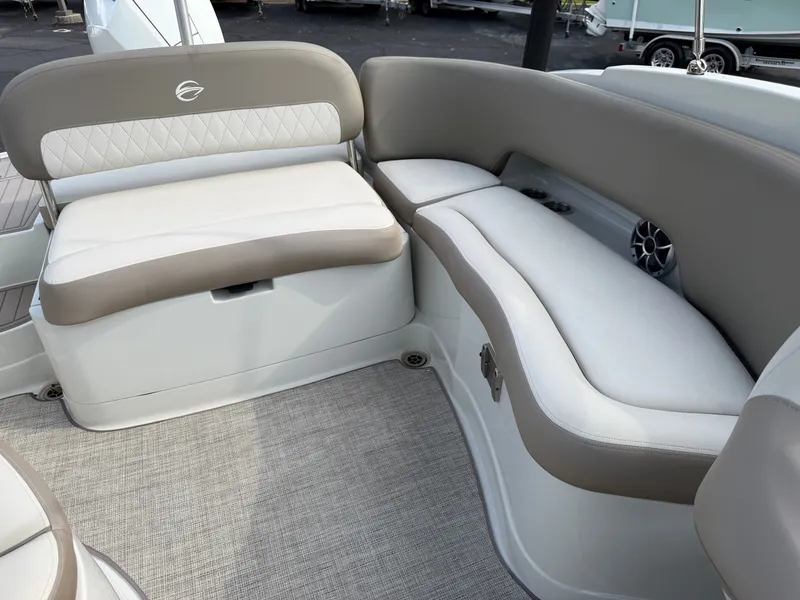 Slide: The Image of Crownline Boats Eclipse E255 XS 2022 - 19