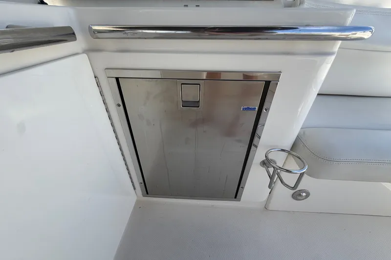 Slide: The Image of Stainless steel compartment on 2015 Sea Ray 370 Venture boat interior. - 24