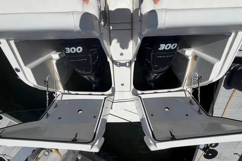 Slide: The Image of 2015 Sea Ray 370 Venture boat with dual 300 horsepower engines. - 20
