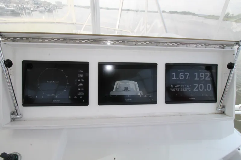 Slide: The Image of Viking 50 Convertible 1995 - 15