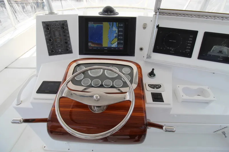 Slide: The Image of Viking 50 Convertible 1995 - 12