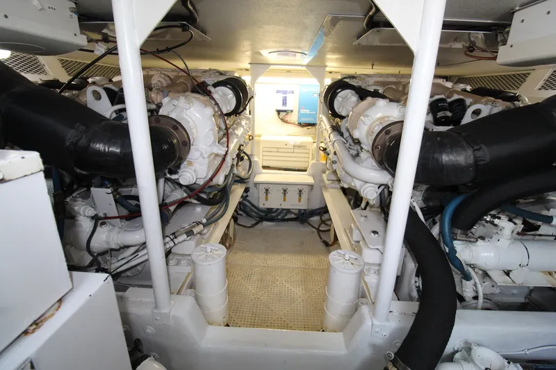 Slide: The Image of Viking 50 Convertible 1995 - 75
