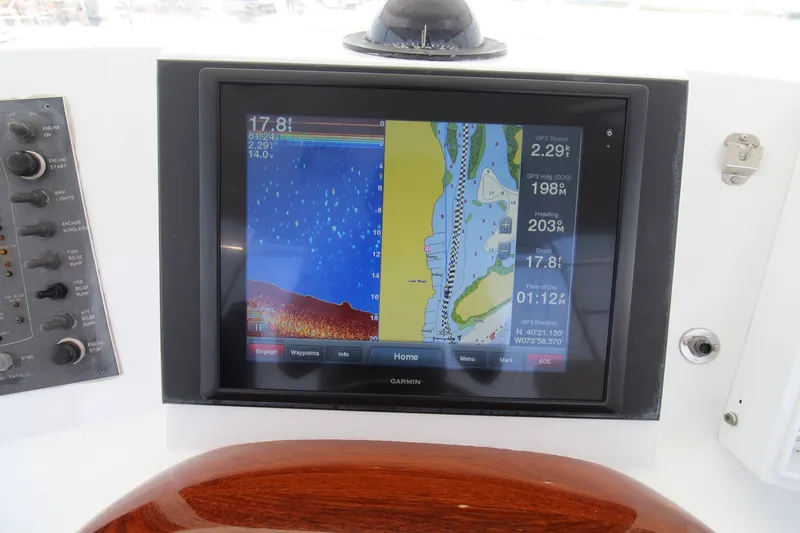 Slide: The Image of Viking 50 Convertible 1995 - 14