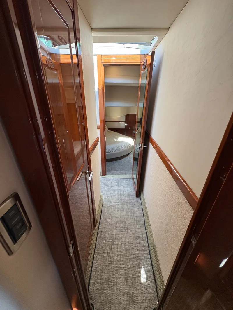 Slide: The Image of Sea Ray 47 Sedan Bridge 2008 - 62