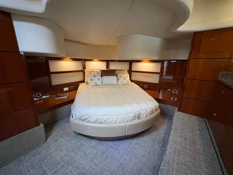 Slide: The Image of Sea Ray 47 Sedan Bridge 2008 - 80