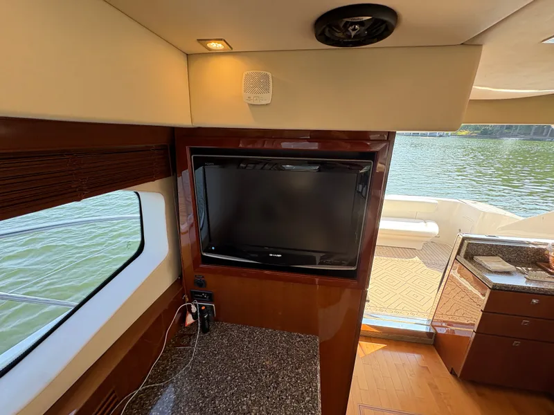 Slide: The Image of Sea Ray 47 Sedan Bridge 2008 - 83