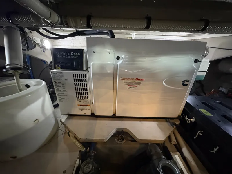 Slide: The Image of Sea Ray 47 Sedan Bridge 2008 - 92