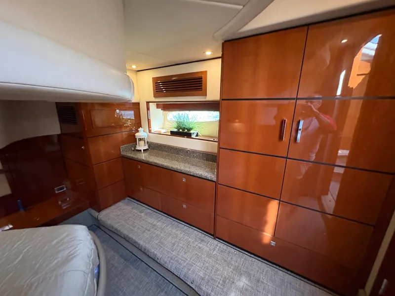 Slide: The Image of Sea Ray 47 Sedan Bridge 2008 - 73
