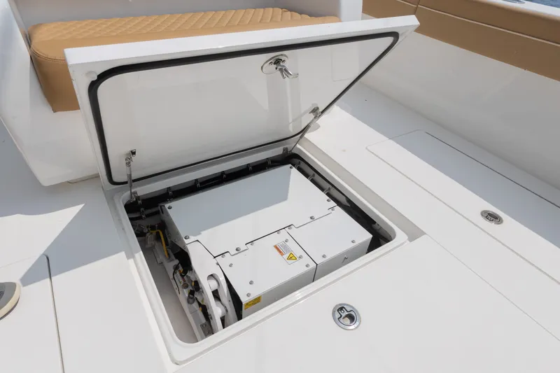Slide: The Image of Valhalla Boatworks V-37 2022 - 39