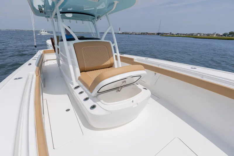 Slide: The Image of Valhalla Boatworks V-37 2022 - 14