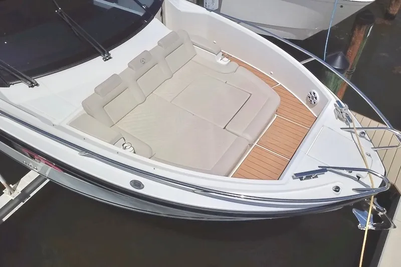 Slide: The Image of 2024 Skamander 100 Sorrento boat with spacious seating and sleek design. - 34