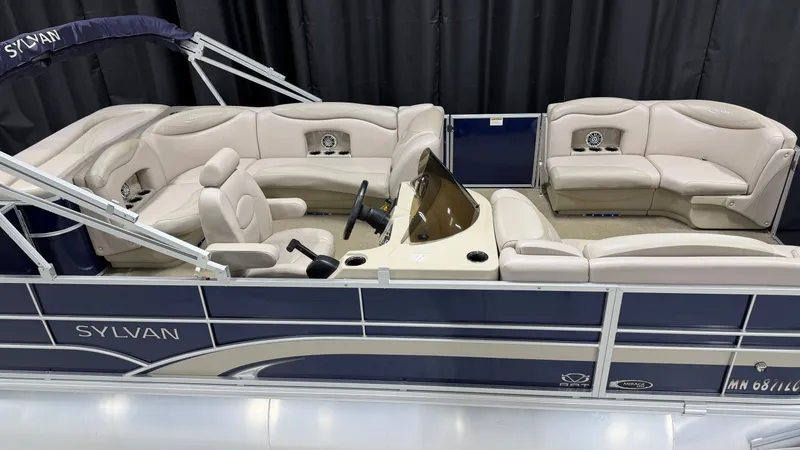 Slide: The Image of Sylvan Mirage 8520 2014 - 5