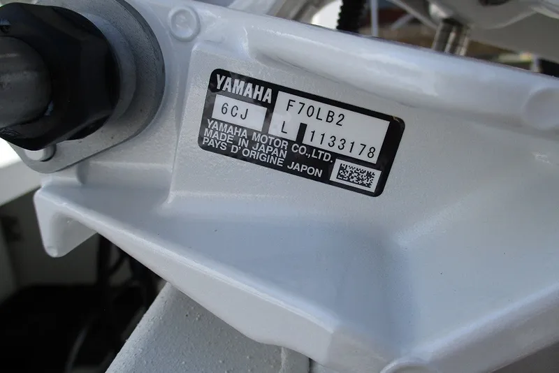Slide: The Image of Yamaha motor label on G3 Bay 17, 2026 model, showing serial number and origin. - 26