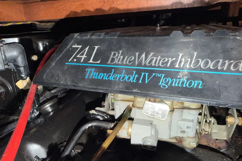 Slide: The Image of 7.4L BlueWater Inboard engine with Thunderbolt IV Ignition on 1989 Carver 3607 Yacht. - 45