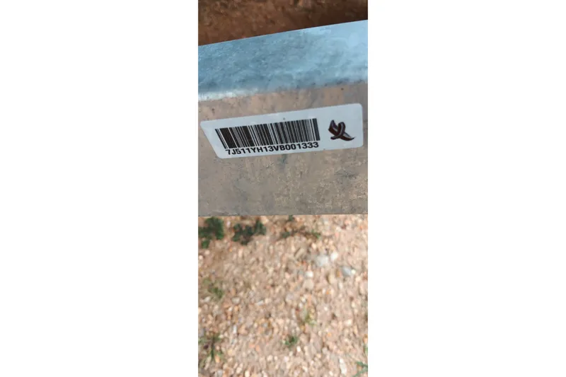Slide: The Image of Barcode on 2027 Tracker Bass Tracker Classic CC boat trailer. - 15