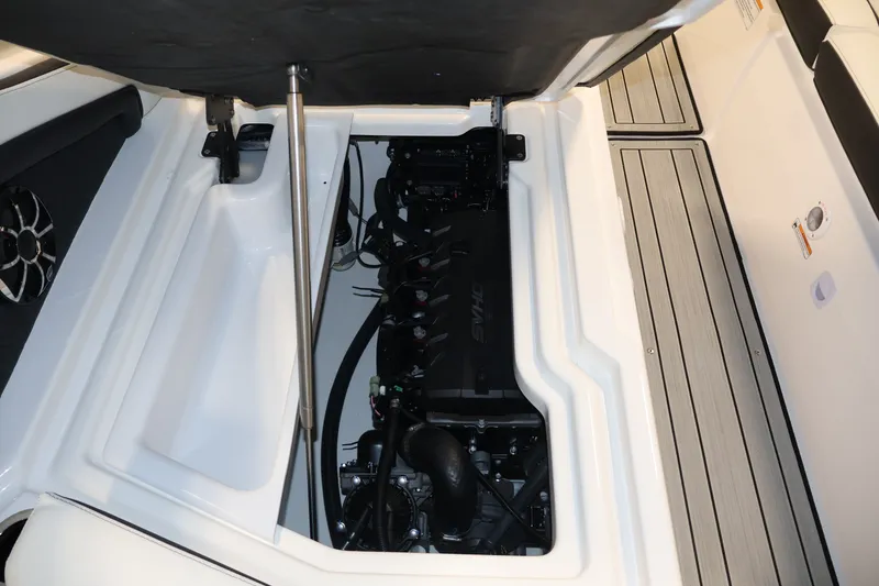 Slide: The Image of Engine compartment of 2026 Yamaha Boats 275SE, showcasing sleek design and advanced engineering. - 38