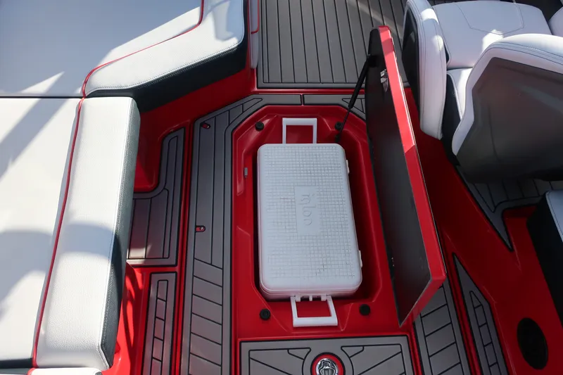 Slide: The Image of Interior of 2019 Nautique Super Air Nautique G23 with seating and cooler. - 31