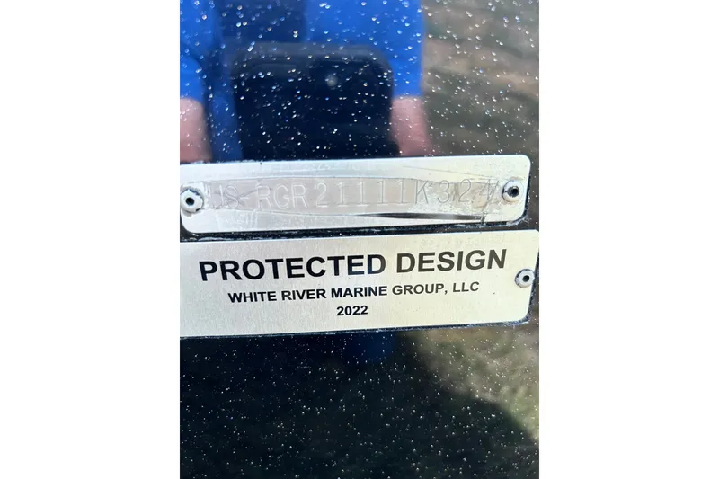 Slide: The Image of 2024 Ranger Z520R boat design plate by White River Marine Group, LLC, 2022. - 43
