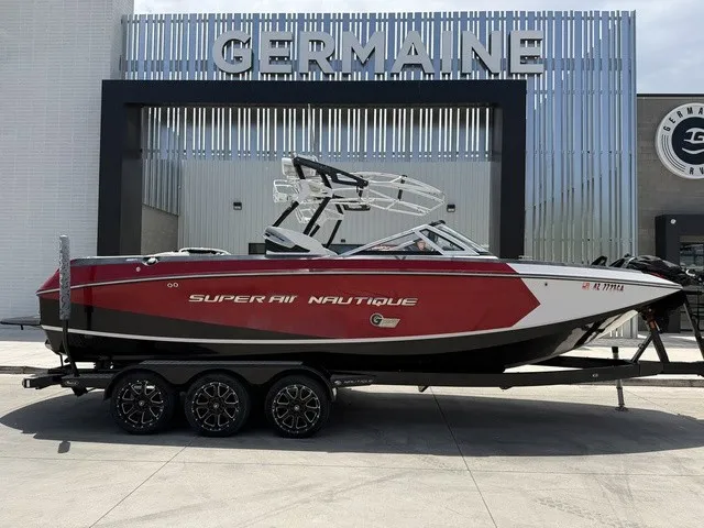 The Image of Nautique G25 2013 - 1