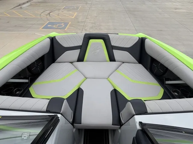 Slide: The Image of Tigé 20RZX 2020 - 11