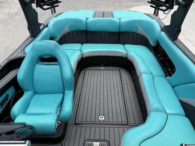 Slide: The Image of MB Sports F22 Tomcat 2019 - 2