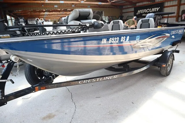 Slide: The Image of Crestliner 1600 Fish Hawk SC 2011 - 4