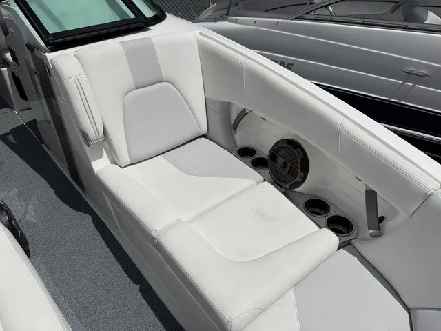 Slide: The Image of MasterCraft X26 2019 - 12