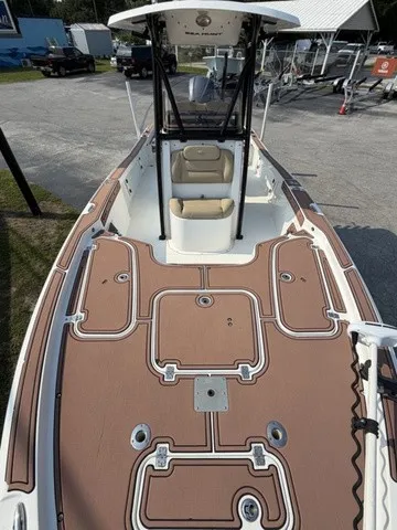 Slide: The Image of Sea Hunt BX 25 BR 2017 - 12